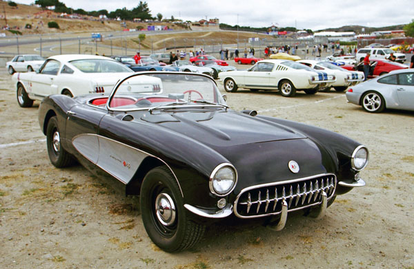 56-3a (04-65-10) 1956 Chevrolet Corvette.jpg